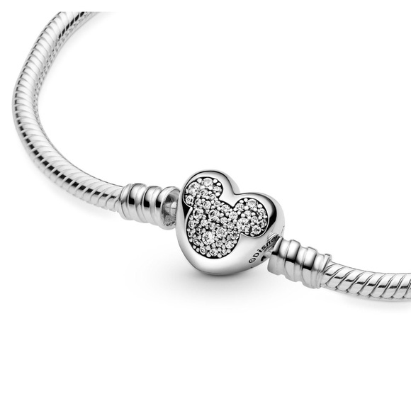 🌟 Disney Pandora Moments Mickey Mouse Heart Clasp Snake Chain Bracelet - Picture 2 of 6